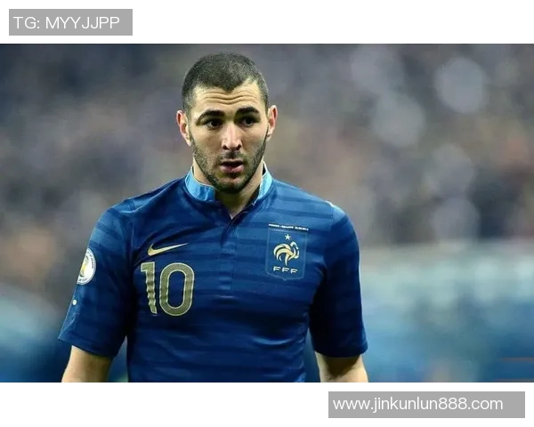 中超精彩对决多特蒙德逆转那不勒斯引发全场狂欢历史冷门再现