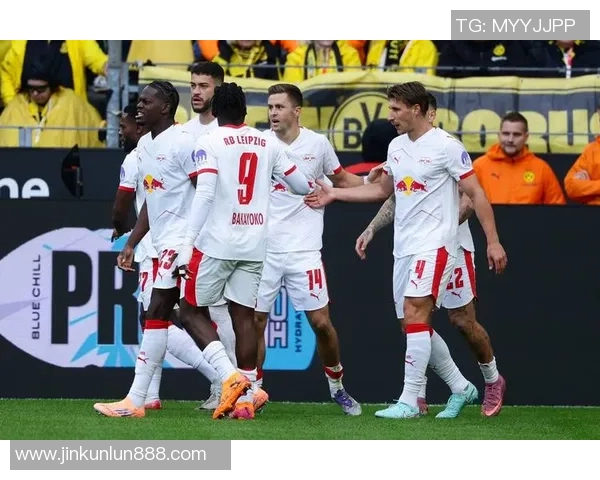 西甲激战收官莱比锡与多特蒙德互交白卷神扑瞬间成比赛焦点