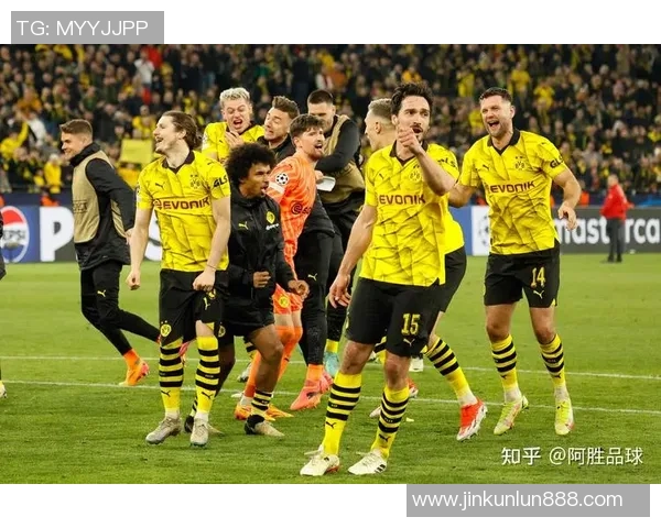德甲精彩对决里昂大胜多特蒙德神奇扑救引发全场狂欢