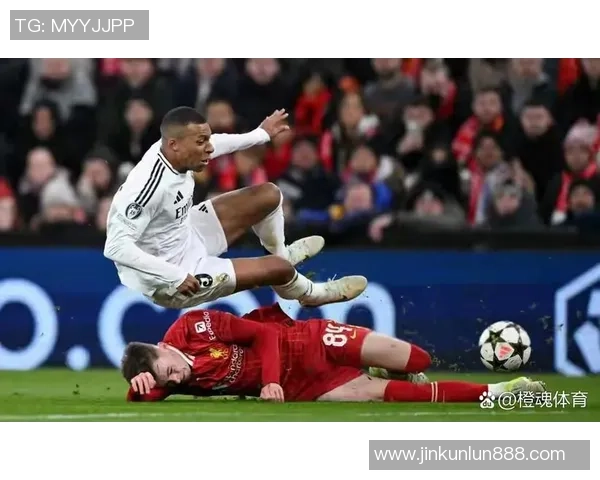 意甲激战：利物浦狂胜皇马5-1全场沸腾瞬间回顾