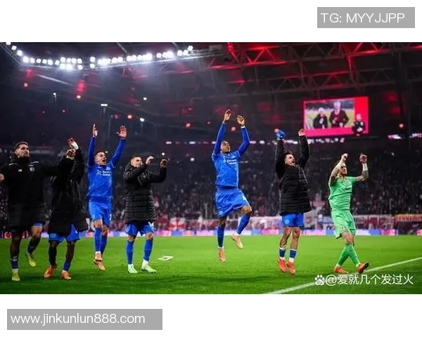 德甲精彩对决那不勒斯大胜里昂全场沸腾绝杀时刻回顾