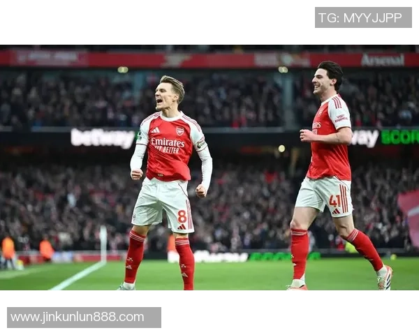 欧联杯激战：本菲卡点球大战险胜阿森纳全场沸腾的瞬间回顾