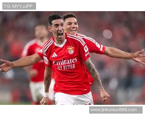 本菲卡大胜AC米兰5-0上演帽子戏法引发全场轰动历史冷门再现