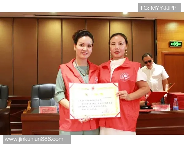 姚明李嘉诚携手捐款助力公益事业共同推动社会发展与慈善活动