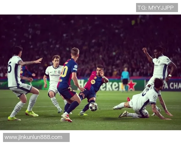 欧冠精彩对决国米与阿森纳激战成平局神扑瞬间引发全场欢呼