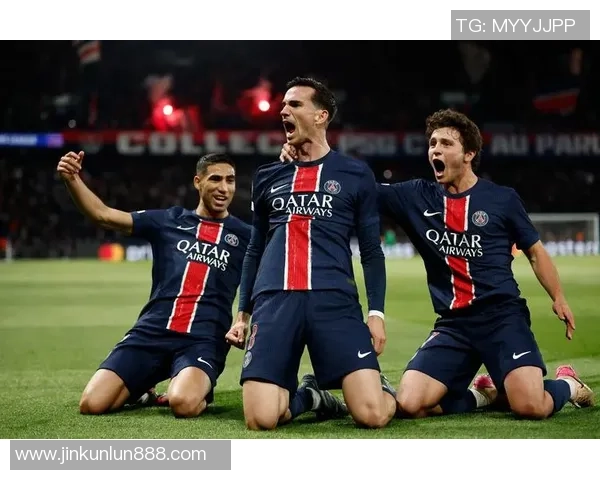 欧联杯精彩对决巴黎圣日耳曼逆转利物浦帽子戏法引爆全场激情