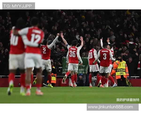 拜仁小胜阿森纳友谊赛精彩瞬间引发全场热烈反响