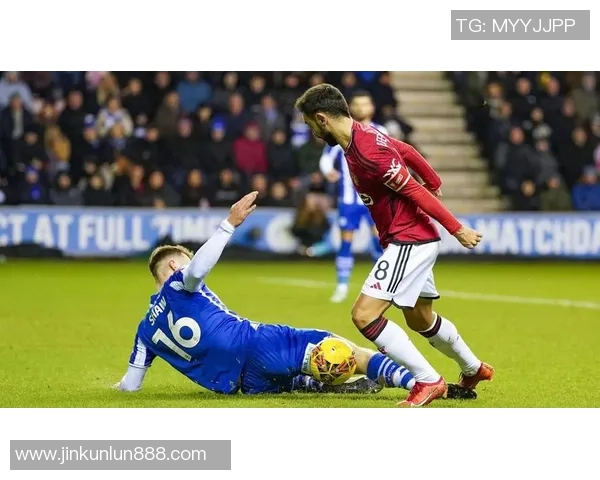 足总杯精彩对决曼联大胜马竞红牌事件引发全场热议