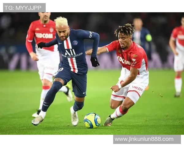 西甲赛场惊现冷门巴黎圣日耳曼逆转多特蒙德上演帽子戏法盛宴