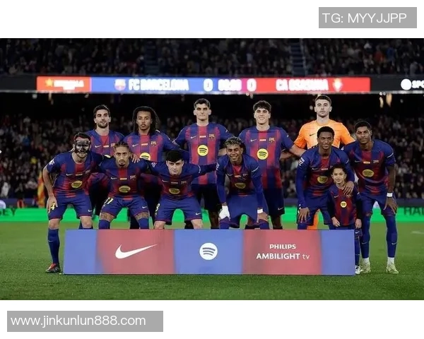 世界杯精彩对决巴萨与曼城战成平局战术解析引发全场热议