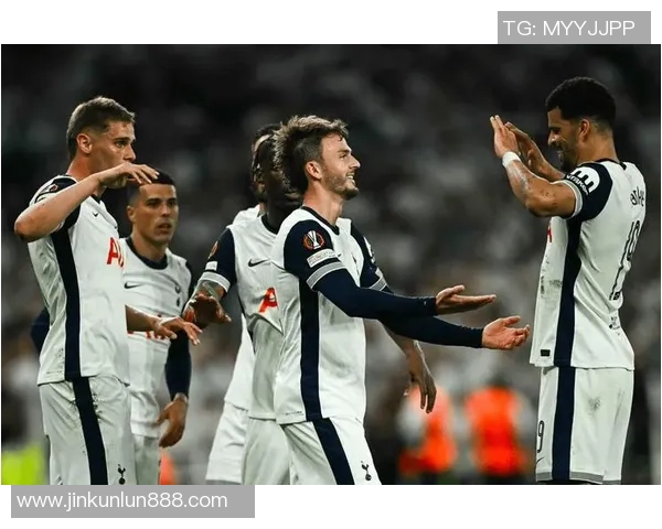 切尔西在欧冠中以3-0战胜热刺上演历史冷门引发全场狂欢