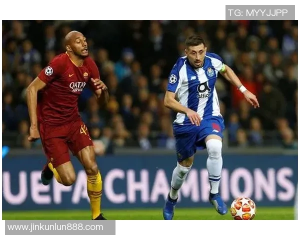 巴黎圣日耳曼逆转波尔图6-2争议判罚引发全场热议 巴黎圣日耳曼逆转波尔图6-2争议判罚引发全场热议