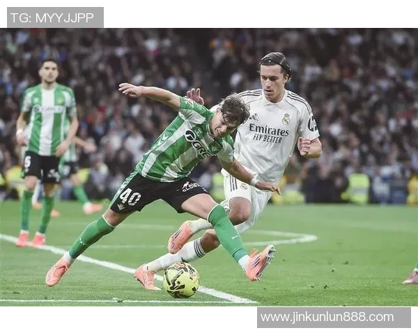 英超精彩对决多特蒙德凭帽子戏法险胜皇马全场沸腾