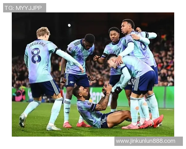 足总杯激战曼城与马竞0比0平红牌争议引发全场热议