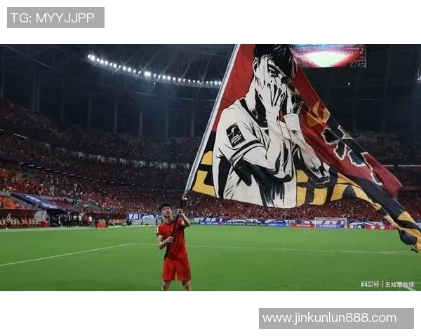 中超热刺大胜里昂四球狂潮引发全场沸腾瞬间回顾 中超热刺大胜里昂四球狂潮引发全场沸腾瞬间回顾