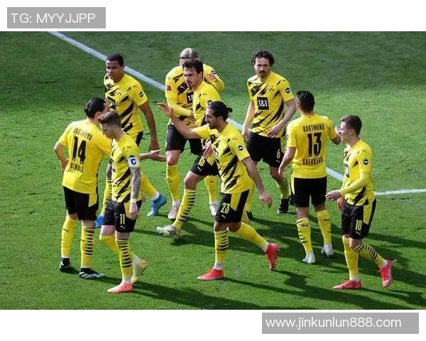 中超热刺大胜多特蒙德五球狂潮引发全场热烈反响 中超热刺大胜多特蒙德五球狂潮引发全场热烈反响