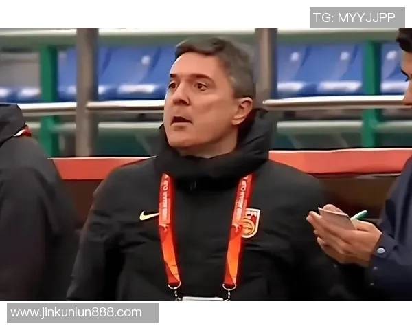 国王杯惊现冷门波尔图与热刺激战成平局乌龙球引发全场狂欢