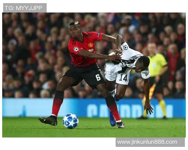 尤文图斯绝杀曼联引发争议判罚全场沸腾足总杯精彩瞬间回顾