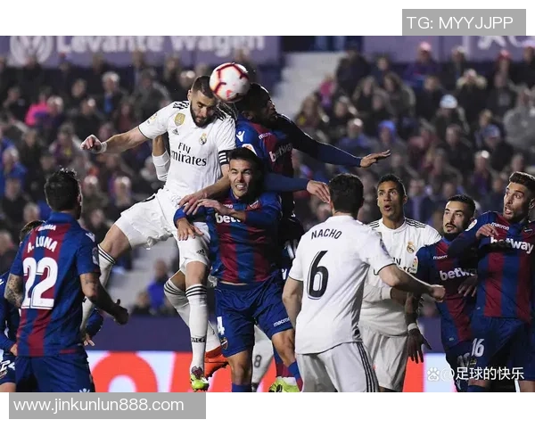 曼城逆袭皇马上演惊天大逆转全场沸腾的世界杯战报 曼城逆袭皇马上演惊天大逆转全场沸腾的世界杯战报