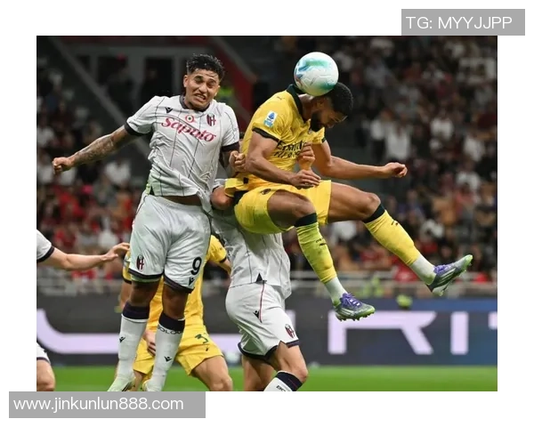 英超精彩对决：多特蒙德与AC米兰平局后点球大战引发全场热烈反响