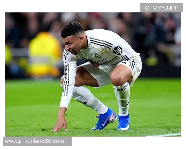 尤文图斯逆袭皇马友谊赛精彩瞬间引发争议判罚全场沸腾