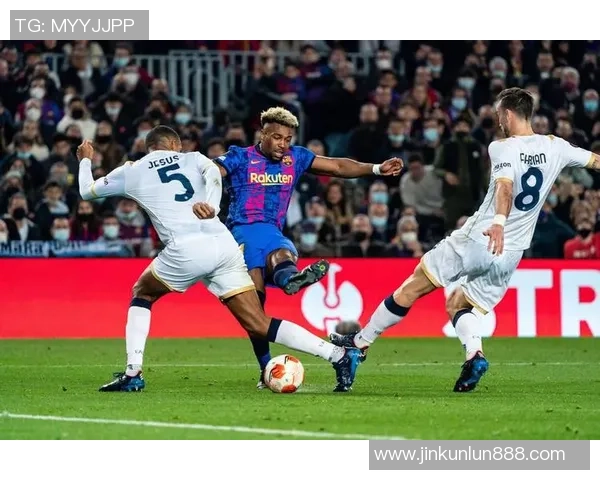 欧联杯激战巴萨与利物浦平局帽子戏法瞬间点燃全场激情