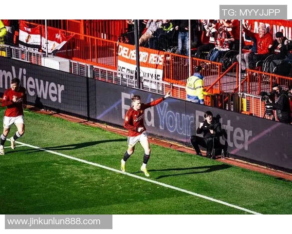 利物浦逆转AC米兰夺冠全场沸腾赛后点评精彩纷呈