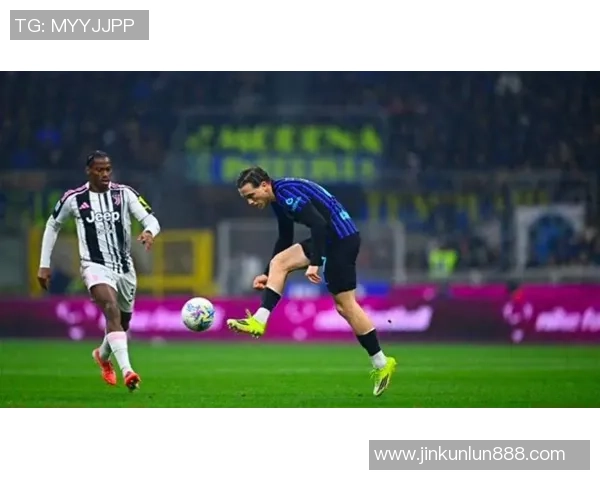 尤文图斯大胜里昂6比2乌龙球瞬间点燃比赛激情