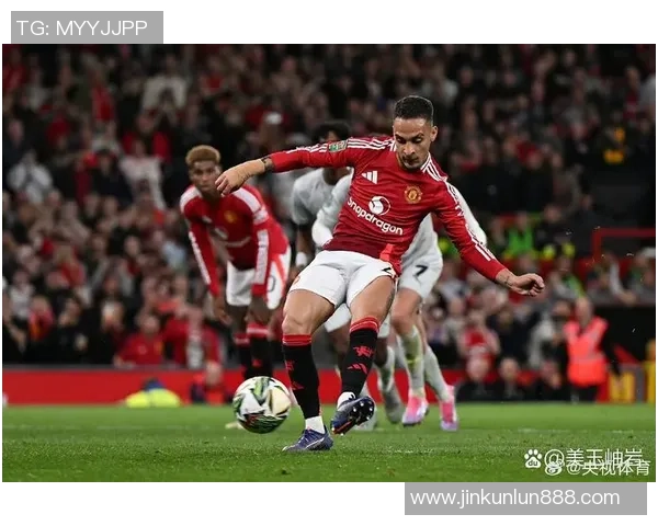 意甲大战尤文图斯狂胜曼联五球大捷绝杀瞬间点燃全场激情