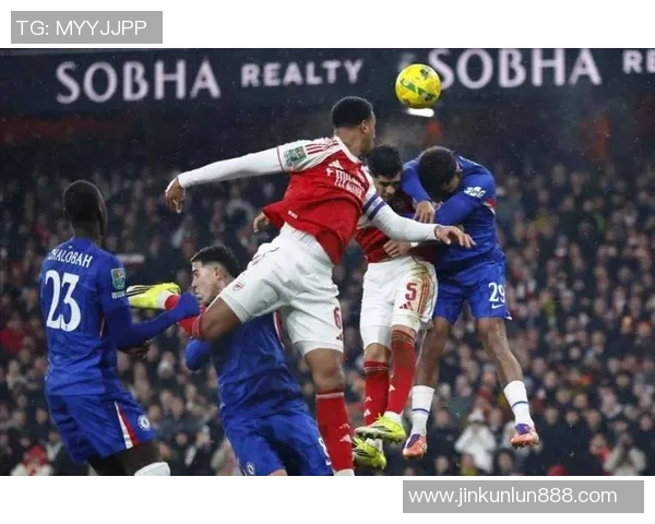 国王杯精彩对决利物浦大胜AC米兰乌龙球引发热议与转会传闻