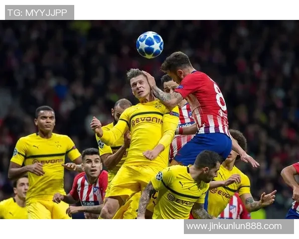 欧冠激战：多特蒙德狂胜里昂五球逆转全场气氛热烈